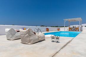 Naxian Lounge Villas