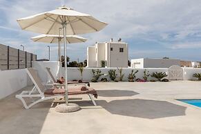 Naxian Lounge Villas