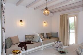 Naxian Lounge Villas