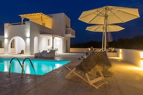 Naxian Lounge Villas