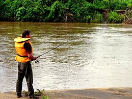 Wami River Bush Retreat - Kisampa