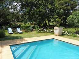 Twin Thorns Guesthouse