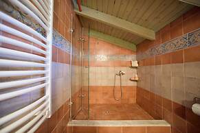 Mavres Luxury Studio