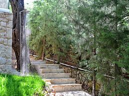 Mavres Luxury Studio