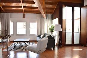 The Príncipe Real Lisbon Apartment