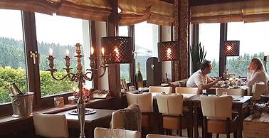 Berghotel Lenneplätze