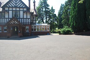 Oyo Dunmar House Hotel