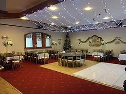 Oyo Dunmar House Hotel