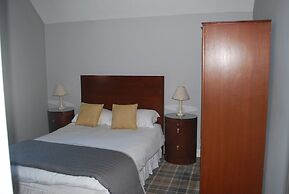 Oyo Dunmar House Hotel