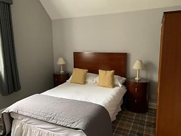 OYO Dunmar House Hotel