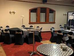 Oyo Dunmar House Hotel