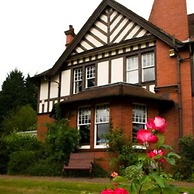 OYO Dunmar House Hotel