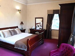 OYO Dunmar House Hotel