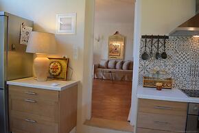 Alekos Beach Houses - Natura Verde