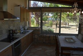 Alekos Beach Houses - Natura Verde