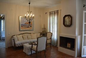 Alekos Beach Houses - Natura Verde