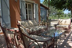 Alekos Beach Houses - Natura Verde