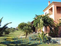 Alekos Beach Houses - Natura Verde