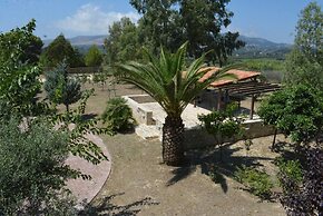 Alekos Beach Houses - Natura Verde