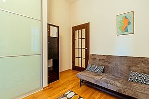 Welcome Home Apartments Grodnensky 12