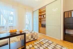 Welcome Home Apartments Grodnensky 12