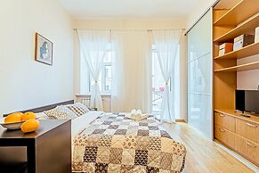 Welcome Home Apartments Grodnensky 12