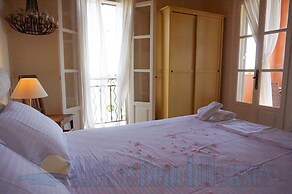 Alekos Beach Houses - Natura Gialla