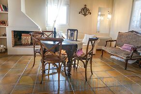 Alekos Beach Houses - Natura Gialla