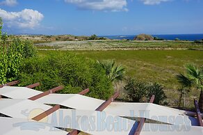 Alekos Beach Houses - Natura Gialla