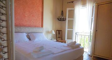 Alekos Beach Houses - Natura Gialla