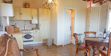 Alekos Beach Houses - Natura Gialla