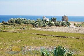 Alekos Beach Houses - Natura Gialla