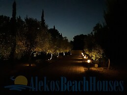 Alekos Beach Houses - Natura Rossa