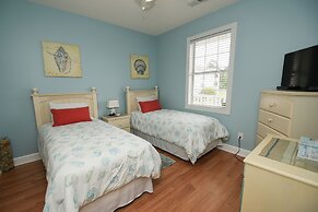 4673 Wild Iris Dr 203 2 Bedroom Condo by Redawning