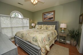 4673 Wild Iris Dr 203 2 Bedroom Condo by Redawning
