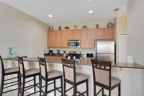 7BR Pool Home Emerald Island by SHV-8409