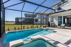 7BR Pool Home Emerald Island by SHV-8409