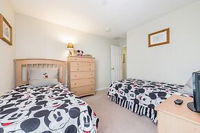 7BR Pool Home Emerald Island by SHV-8409