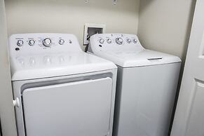 7BR Pool Home Emerald Island by SHV-8409