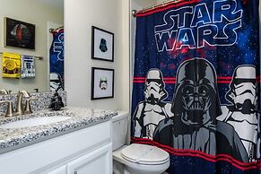 7BR Pool Home Emerald Island by SHV-8409