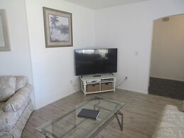 7BR Pool Home Emerald Island by SHV-8409