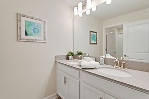 7BR Pool Home Emerald Island by SHV-8409