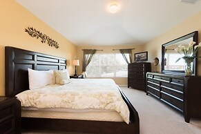 7BR Pool Home Emerald Island by SHV-8409