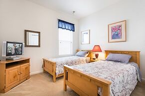 7BR Pool Home Emerald Island by SHV-8409