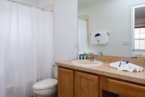 7BR Pool Home Emerald Island by SHV-8409