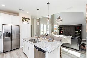 7BR Pool Home Emerald Island by SHV-8409