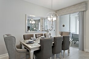 7BR Pool Home Emerald Island by SHV-8409