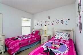 7BR Pool Home Emerald Island by SHV-8409