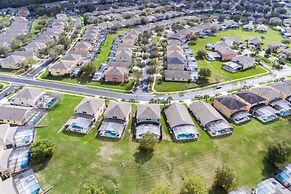 7BR Pool Home Emerald Island by SHV-8409