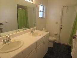 7BR Pool Home Emerald Island by SHV-8409